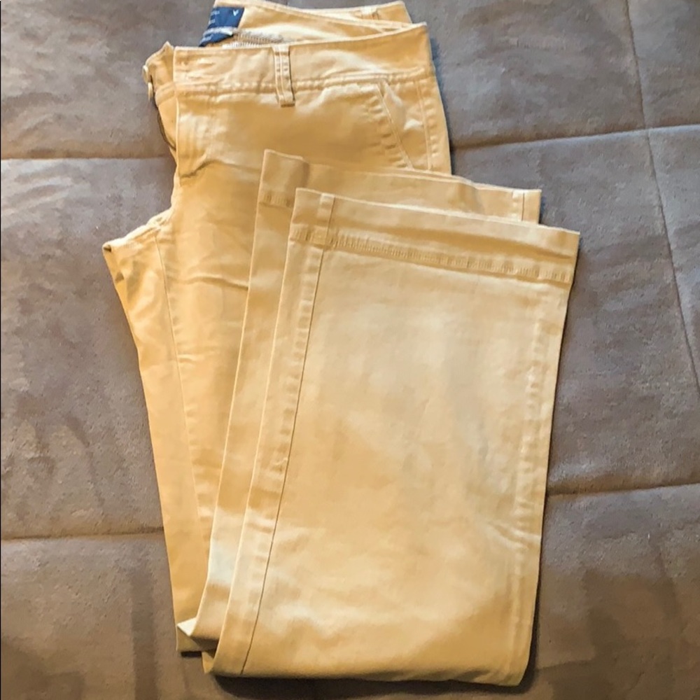 Khaki pants